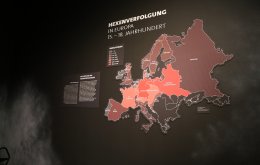 „Mit Feuer zu Strafen“ – Ausstellung im Centre Charlemagne 2024 | Foto: Birgit Franchy