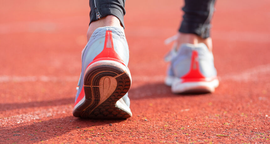 Von Freitag, dem 2. Oktober bis zum 29. März 2027 finden Laufbegeisterte in Aachen wieder einen Ort, wo sie nachmittags und abends mit Beleuchtung laufen können.