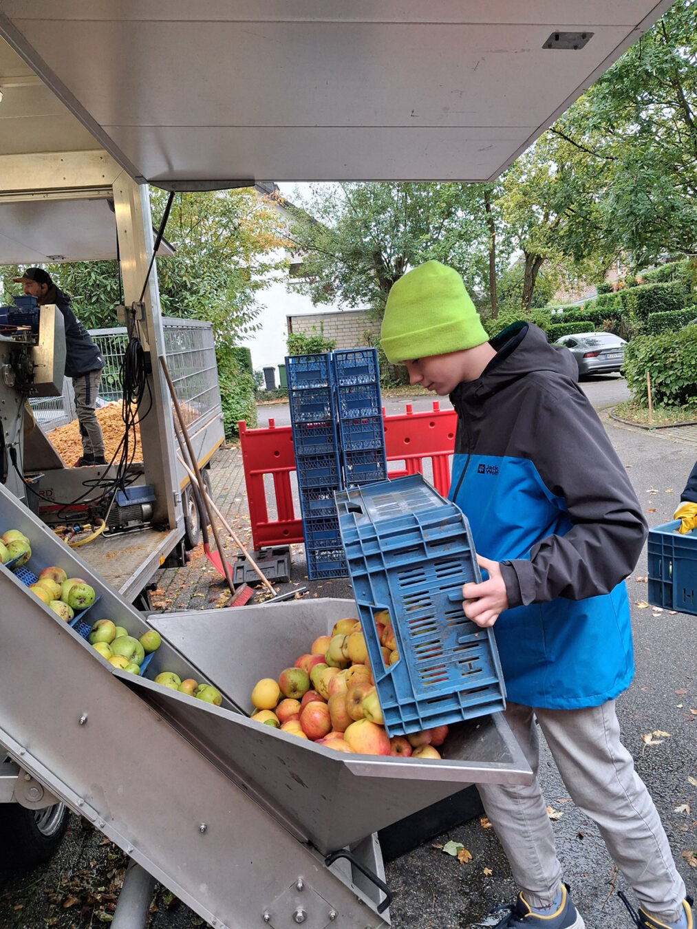Von der Streuobstwiese ins Saftpaket: Apfelfest in Herzogenrath